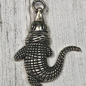 Alligator Charm 40X35mm 5 Charms, Silver Tone Finished. Crocodile, Reptile Charm.Gator.