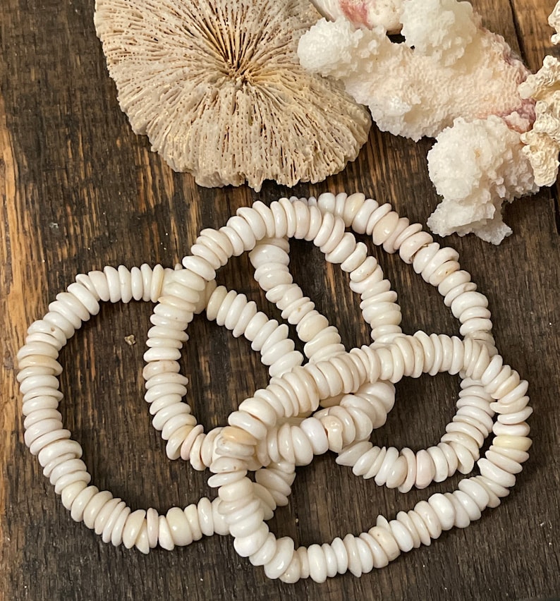 Hawaii Puka Shell Stretch Bracelet, REAL Surf Tumbled Puka Shells Bracelet 7 inch image 1