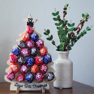 Kid&#39;s Sucker Advent Tree