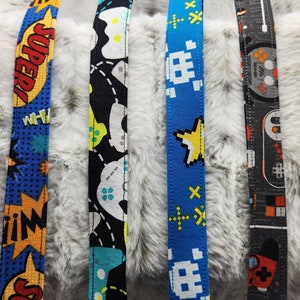 Comic/Gaming fabric breakaway lanyard