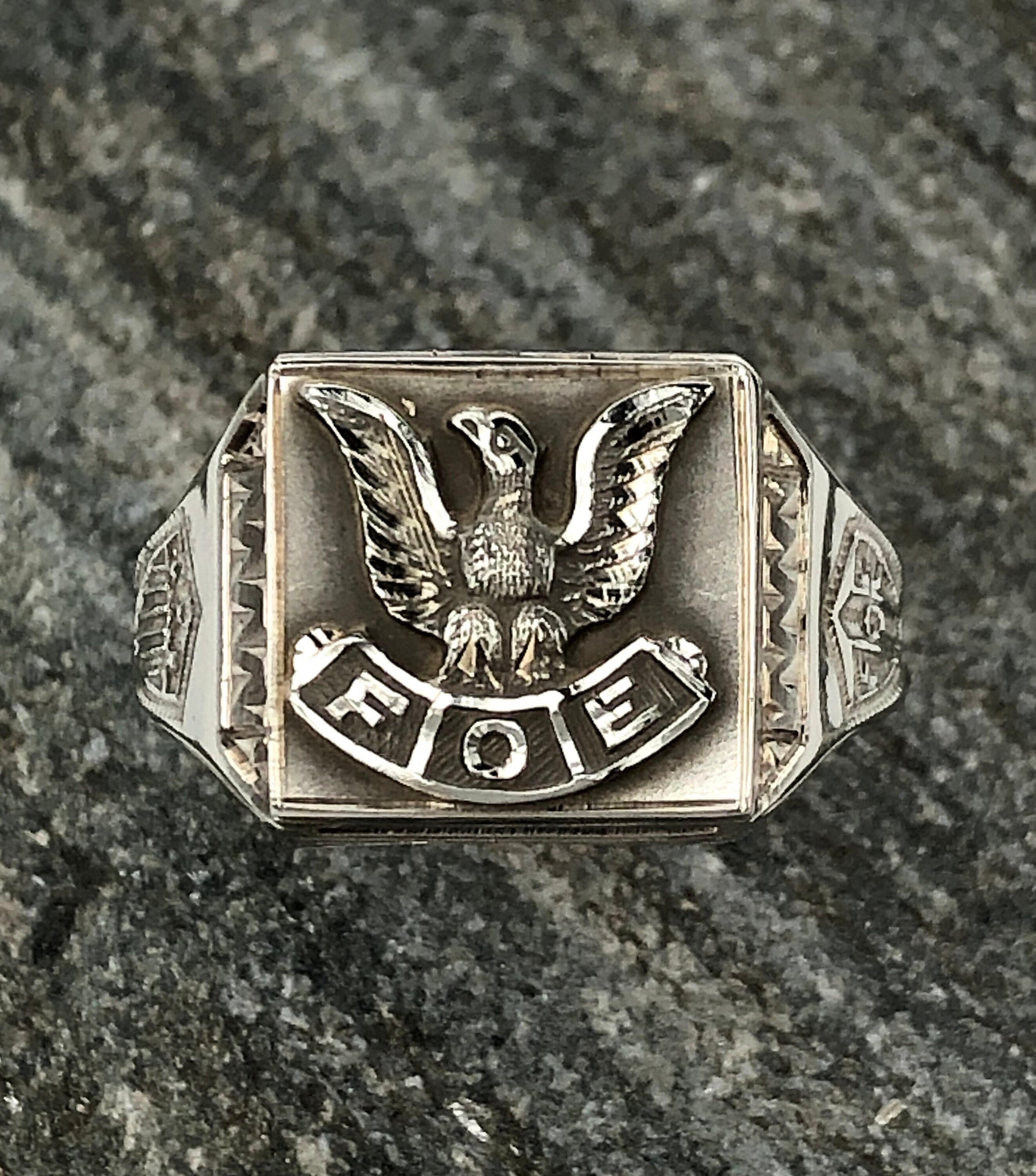 Vintage 10K White Gold Fraternal Order of Eagles (FOE) Signet Ring, New ...