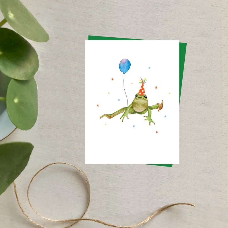 Happy birthday frog greeting card. Carte de souhait anniversaire fête fait au québec. Made in quebec. ecofirendly. écoresponsable. Hobeika Art