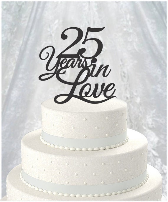 Amazon.com: Personalized Mr and Mrs Wedding Cake Topper, Custom Last Name,  Bride and Groom, Any Color, Mirrored Acrylic, Anniversary Topper, Customized  Surname Cake Topper Mr & Mrs, Sweet Heart Table Decorations :