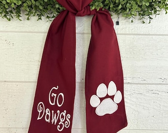 Sunbrella Burgundy Go Dawgs wreath sash