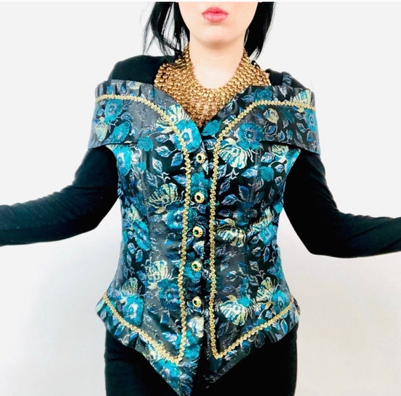 Cachet Structured Corset Off-Shoulder Blouse