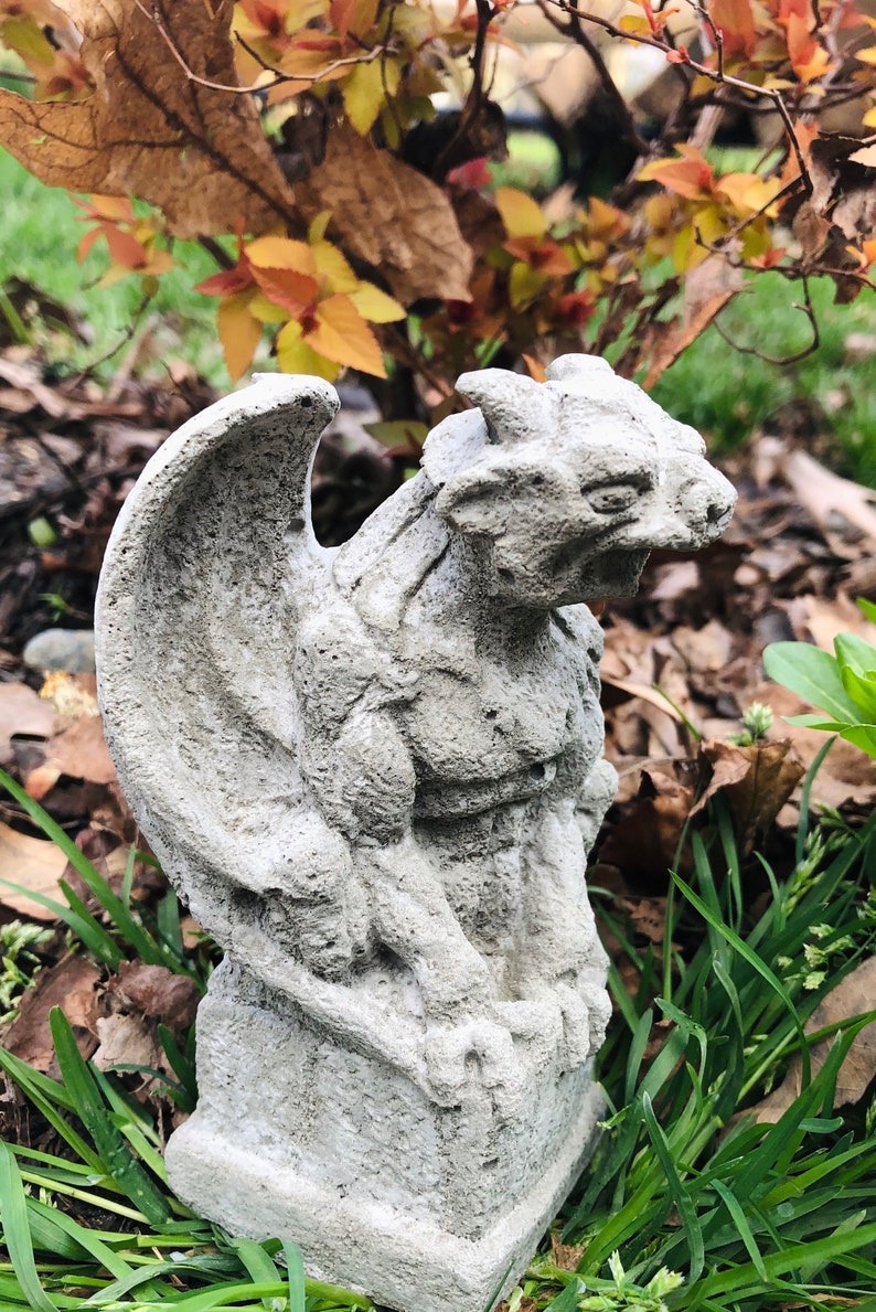 Gargoyle Gargoyle concrete Statue Concrete Garden Statue | Etsy