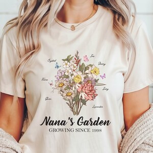 Gepersonaliseerde oma&#39;s tuinshirt, aangepast omacadeau met geboortebloemen en namen kleinkinderen, Moederdagcadeau voor overgrootmoeder