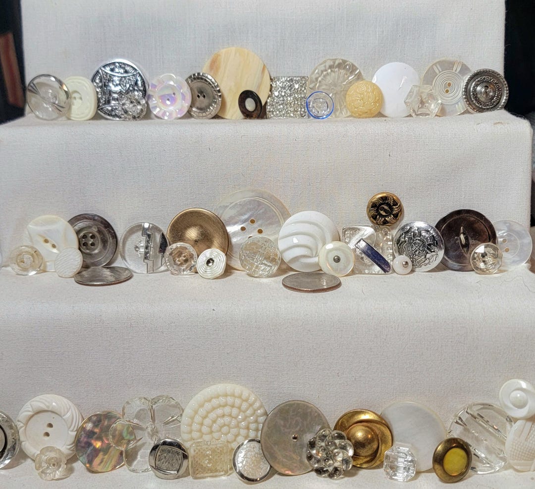 Nice Vintage Button Collection - Etsy