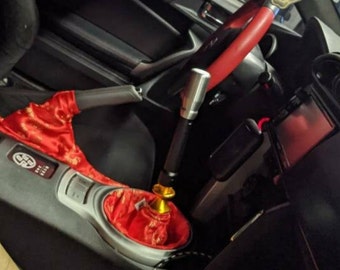 Red and Gold Cherry Blossom Shift Boot: Custom JDM Car Interior