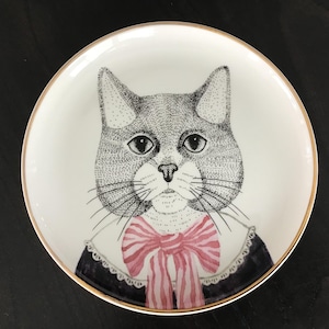 Cat Plate Pier 1 Book Club Series fine china plate, wall plate, cat portrait