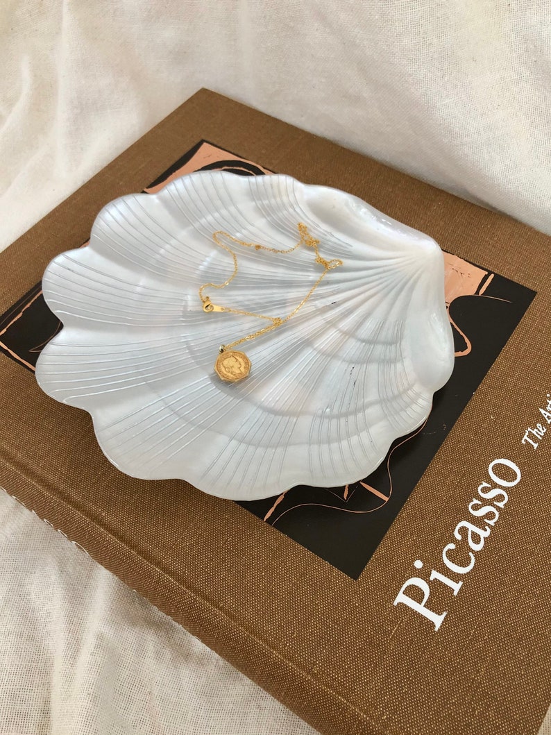 Two Scallop Shell Dishes Vintage Pearlescent Shell Plates Pair of 80s Iridescent White Seashell Catch All