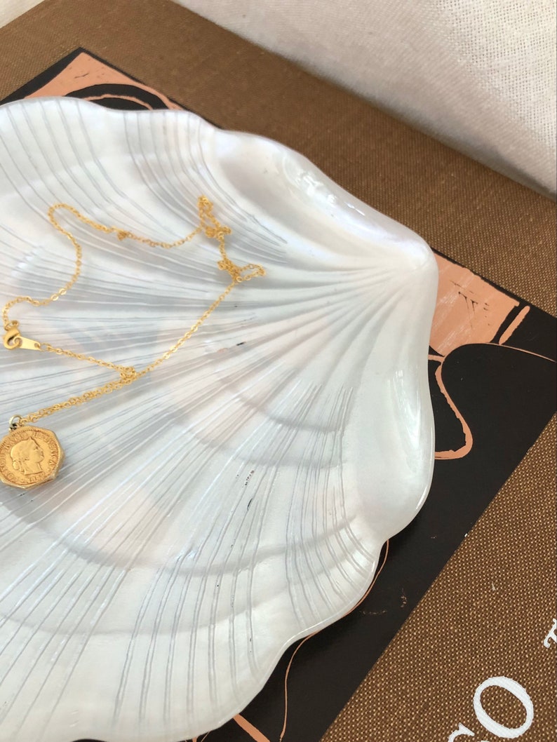 Two Scallop Shell Dishes Vintage Pearlescent Shell Plates Pair of 80s Iridescent White Seashell Catch All