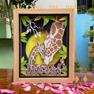 MOM and BABY GIRAFFE Light Box Svg - Best Mom Ever 3D Svg - 3D Giraffe Shadow Box - Mom for Cricut - for Silhouette - Mother's Day Layered.