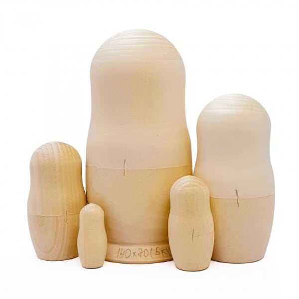 Poupées gigognes en bois pour enfants, poupée vierge non peinte Matryoshka Montessori Toys (5,5 pouces)