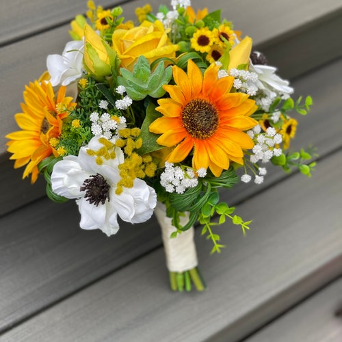 ARTIFICIAL SUNFLOWER BOUQUET Bridal shops flowers, wedding flowers , silk bouquet, yellow, summer wedding, keepsake, realistic, flowers, roses