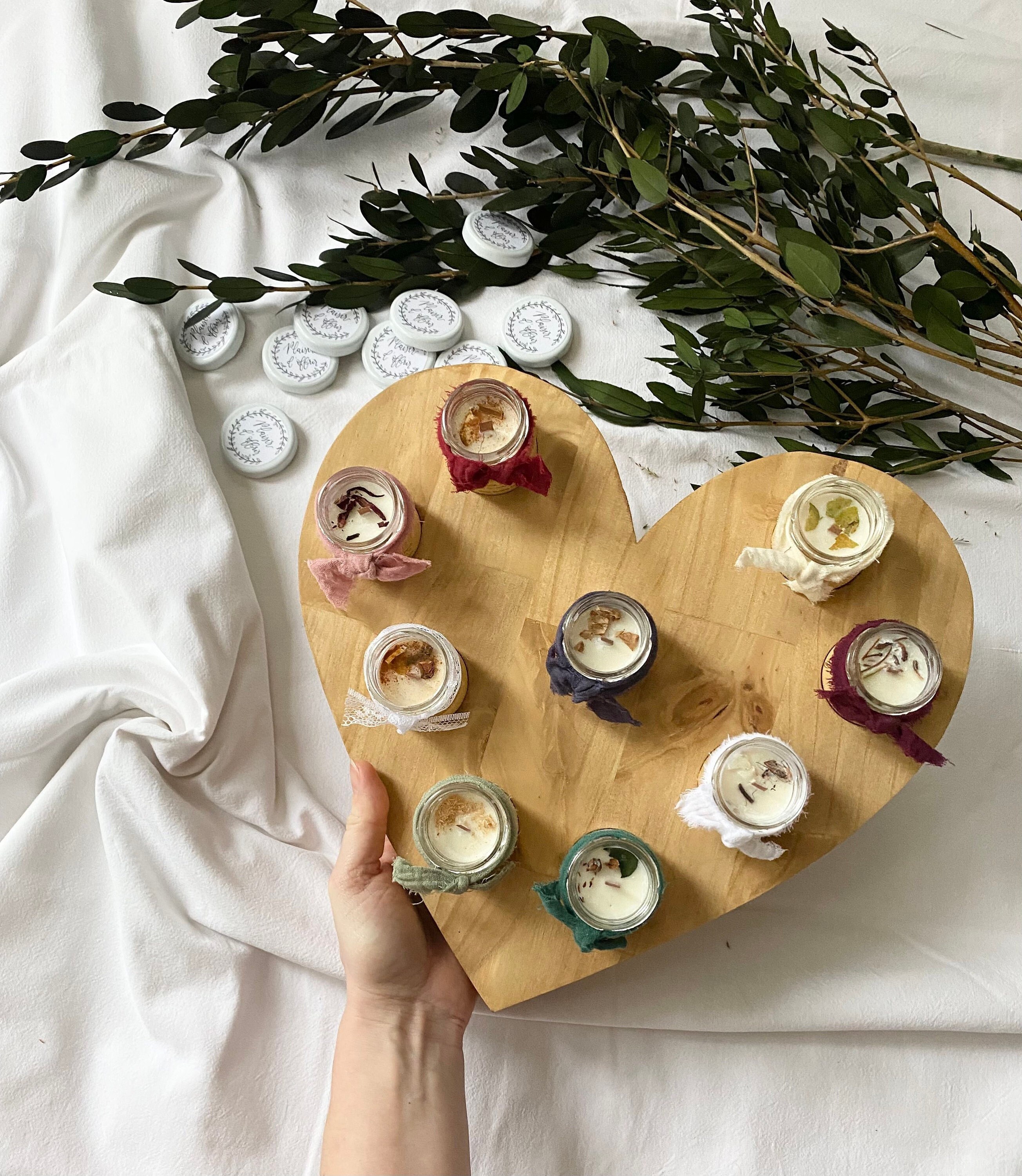 Planchette Cœur en Bois de Bougies Parfums Aléatoire ou Au Choix, Topping, Personnalisées. Végétale.