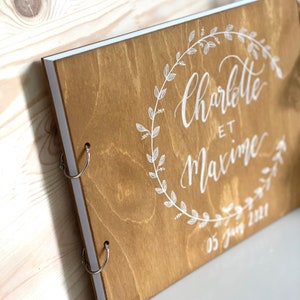 Livre d'or en bois pour mariage livre format A4 Finition au choix : ruban ou dentelle texte au choix, calligraphie peinte à la main image 7