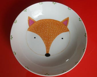 Personalized Limoges porcelain children's plate decorated "Renard", round hollow plate painted by hand