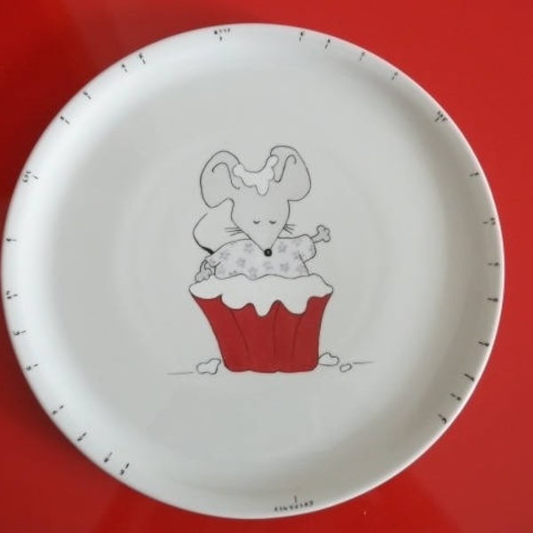 Plat diviseur en porcelaine décoré d "Une Souris si gourmande", plat à tarte, à gâteaux. Cadeau de Noël. Cadeau anniversaire, fête des mères