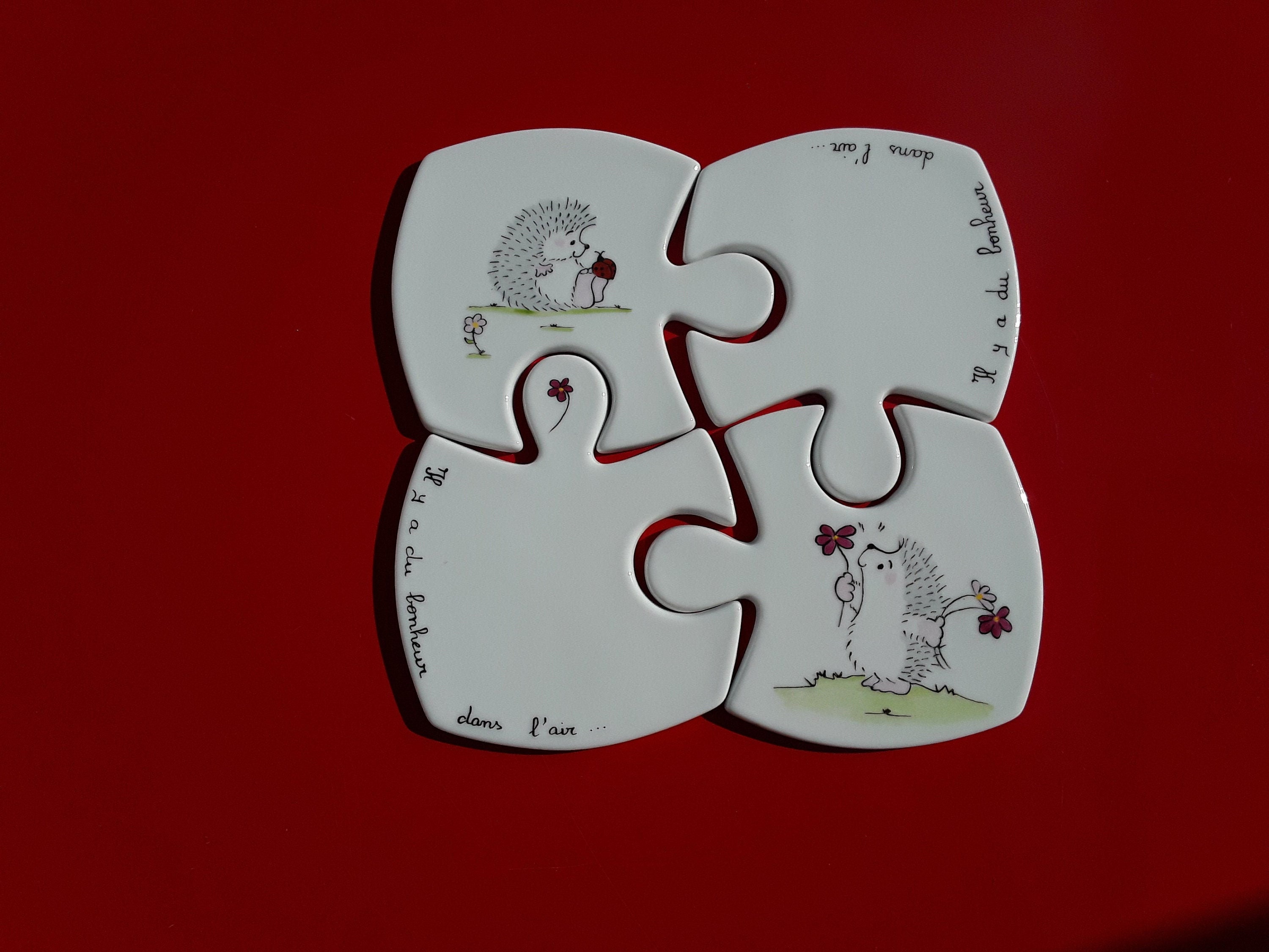 4 Dessous de Verre ou Tasse en Porcelaine Décorés à La Main Hérissons Au Printemps 