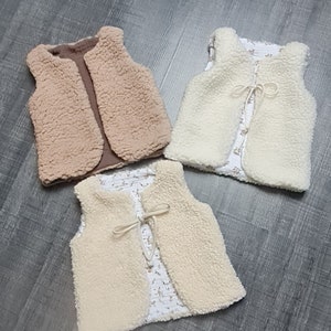 Reversible sleeveless shepherd's vest