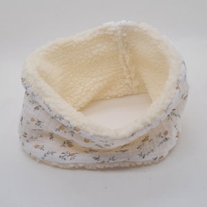 Warm neck snood for baby