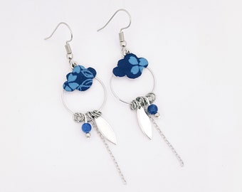 Cloud blue origami paper earrings - gemstone sodalite - Japanese paper - silver color Metal hoop