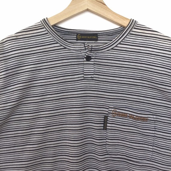 Vintage Gianni Valentino T Shirt Tee Embroidery Logo Spellout Etsy