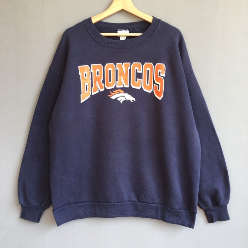 vintage denver broncos sweatshirt