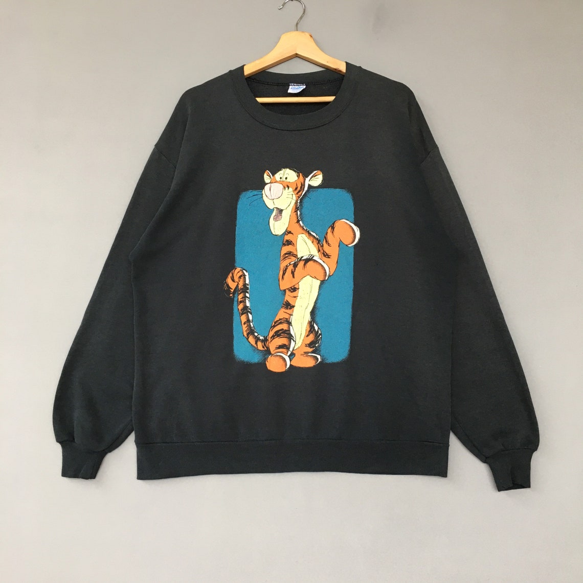 winnie the pooh tigger sweatshirt