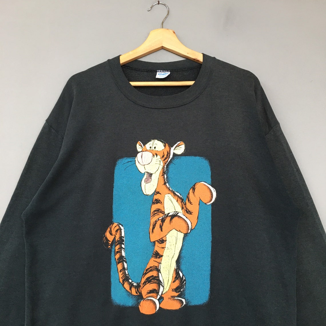 winnie the pooh tigger sweatshirt