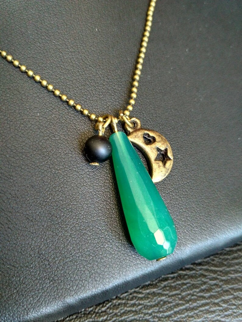 Collier Sautoir En Agate Verte Et Mini Perles - W465, Occasion En Bon état
