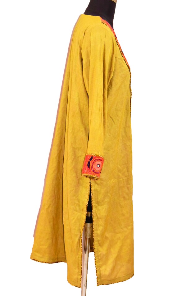 Antique Vinatge Indian Front Gujarati Patch Outline U… Gem