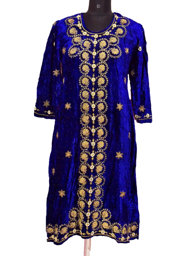 Shop Wine Velvet Padded Dabka Zardosi Handwork Floor Length Gown - Gowns  Online in India | Velvet dress designs, Velvet dress long, Dress indian  style