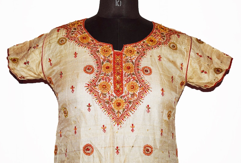 Vintage Antique Indian Wedding Kurta Top Lucknow Hand Old Handmade Beaded Embroidery Work Long Of White Color 100/% Pure Silk Tunic Kurta