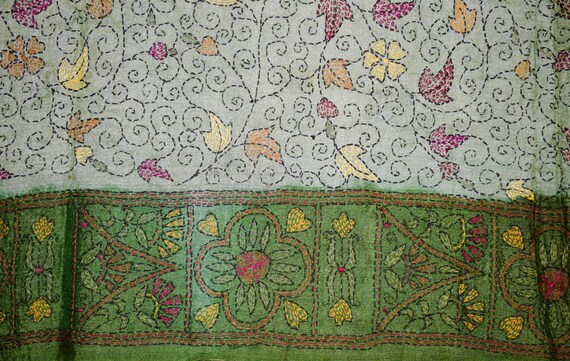 Vintage Amazing Printed West Bengal Saree Fabric Handmade 100/% Pure Silk Saree Floral Kantha Embroidery Thread Work Indian Sarong 5YD Sari.