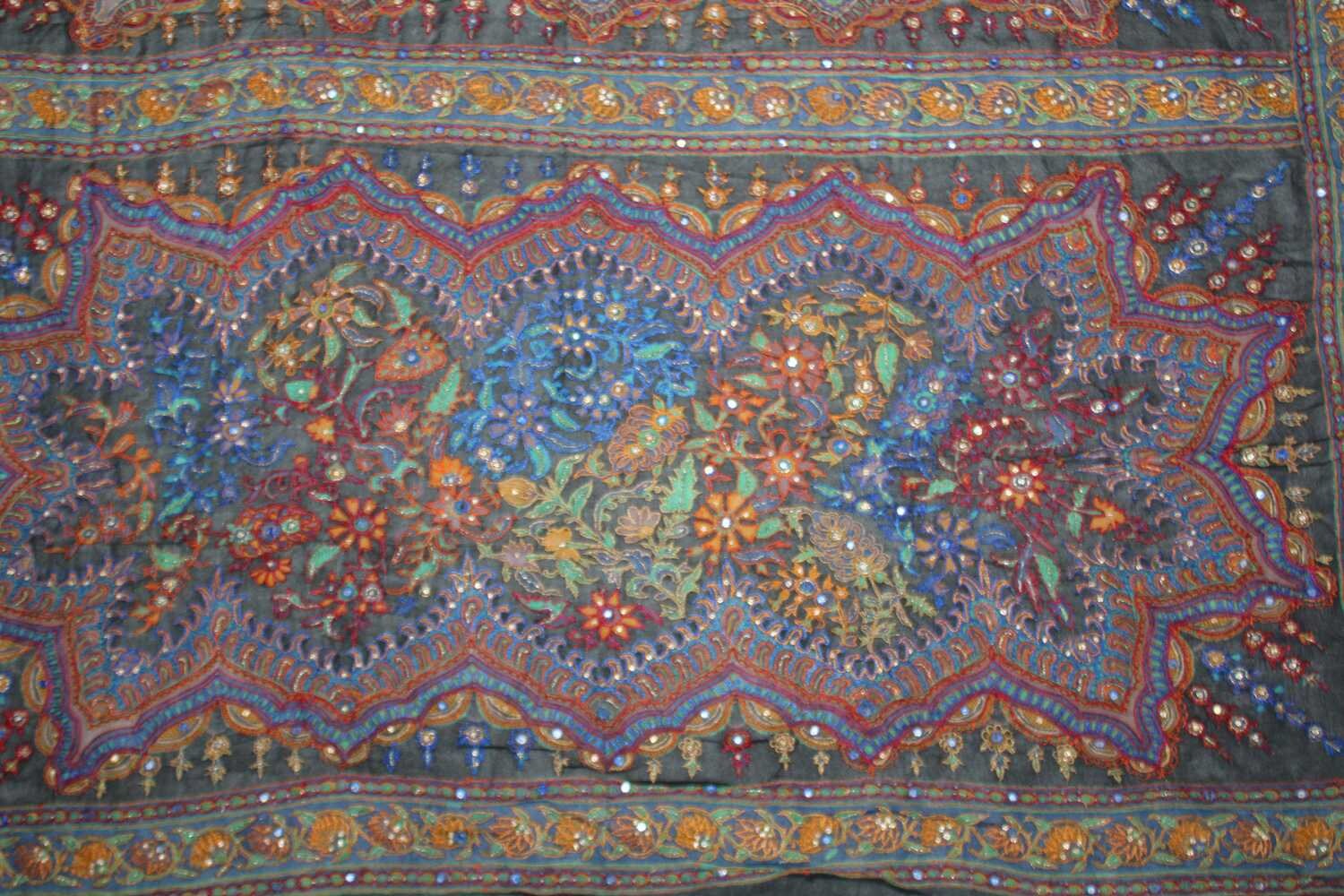 Vintage noir chaud incroyable broderie Multi Floral magnifique Saree tissu Georgette pur fil tissé Work.Sarong mariage Sari.5YD Vintage noir Multi chaud incroyable broderie Multi noir Floral magnifique Saree tissu Georgette pur fil tissé Work.Sarong mariage Sari.5YD 7010d4