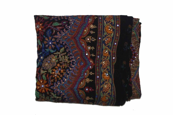 Vintage noir Multi chaud incroyable broderie Multi noir Floral magnifique Saree tissu Georgette pur fil tissé Work.Sarong mariage Sari.5YD 7010d4 Vintage noir Multi chaud incroyable broderie Multi noir Floral magnifique Saree tissu Georgette pur fil tissé Work.Sarong mariage Sari.5YD 7010d4