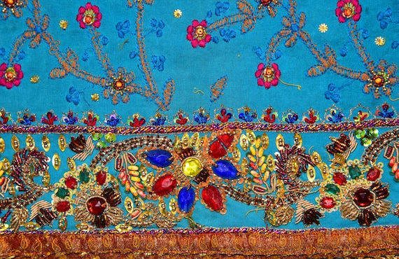 Ethnic Indian Vintage Old Saree Faux Georgette Saree Beautiful Allover Jaal Heavy Palla Hand Multi Embroidered Lucknowi Chikankari Blue Sari