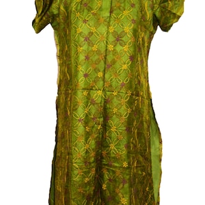 Beautiful Antique Vintage Indian West Bengal Kurta Top Lucknow Kantha Handmade Embroidery Work Long Green Color 101% Pure Silk Tunic Kurta