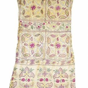 Beautiful Antique Vintage Indian West Bengal Kurta Top Lucknow Kantha Handmade Embroidery Work Long White Color 101% Pure Silk Tunic Kurta