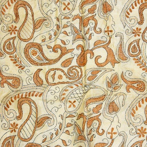 Antique Indian Kantha West Bengal Saree 100% Pure Silk White Saree Beautiful Flower Hand Embroidery Thread Work Sarong Fabric Vintage Sari