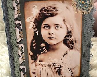Small cute photo album - vintage style