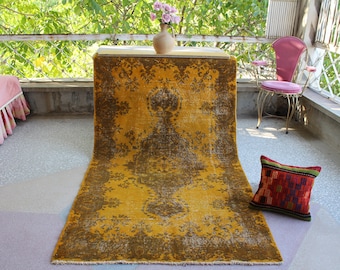 Tappeto turco, tappeto giallo, tappeto sovratinto, tappeto 7'x4', tappeto vintage, tappeto area, tappeto tessuto a mano, tappeto Oushak, tappeto tribale, tappeto Kilim, tappeto di lana, tappeto