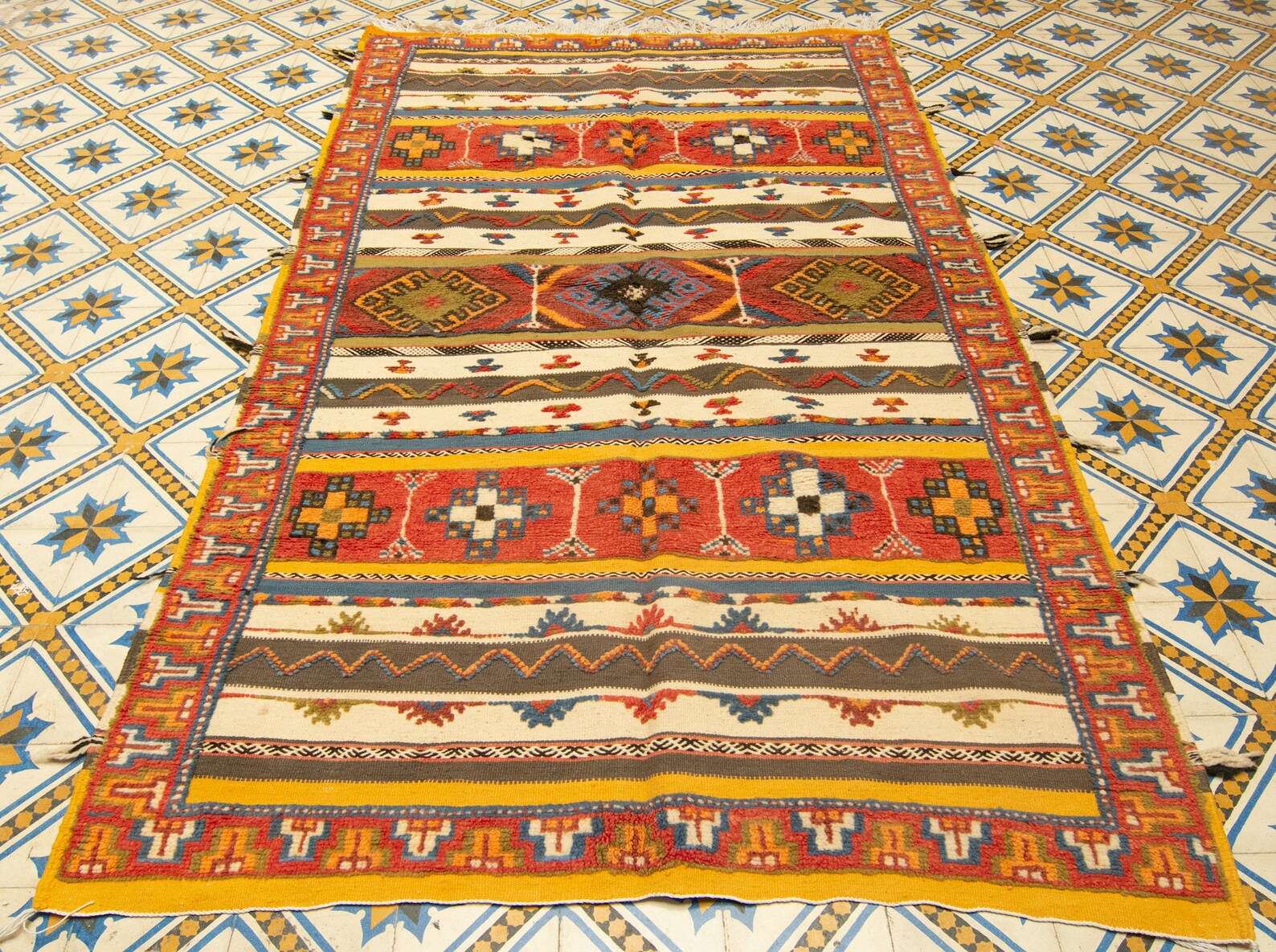 Moroccan Taznakht Rug 8x4 Ft Moroccan Area Rug Authentic Etsy
