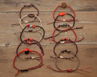 Macramé bracelet and seeds