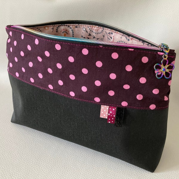 Trousse de toilette en tissu et simili toile personnalisable