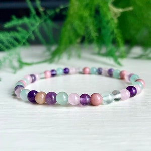 Skin Healing Crystal Bracelet: Amethyst, Rose Quartz, Aventurine