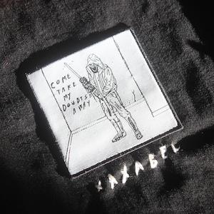 PANNENKOEKVECHTER | Horror geweven patch, punk opstrijkbare patch voor jas, lowbrow surrealistische kunst, gotische stof patch, gevechtsvest, motiverend