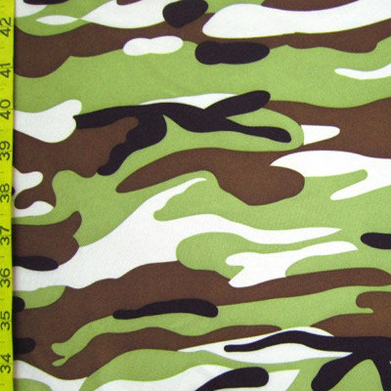 Imprimé camouflage sur tissu poly spandex Étirement dans 4 directions/par  mètre -  France